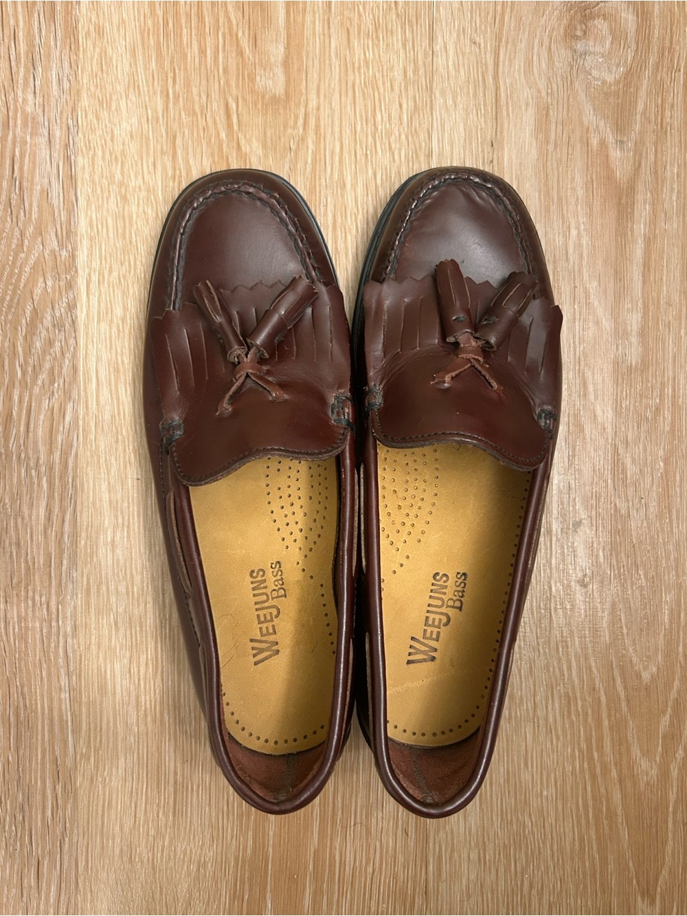 Women’s GH Bass red/brown genuine Leather Tassel Loafers